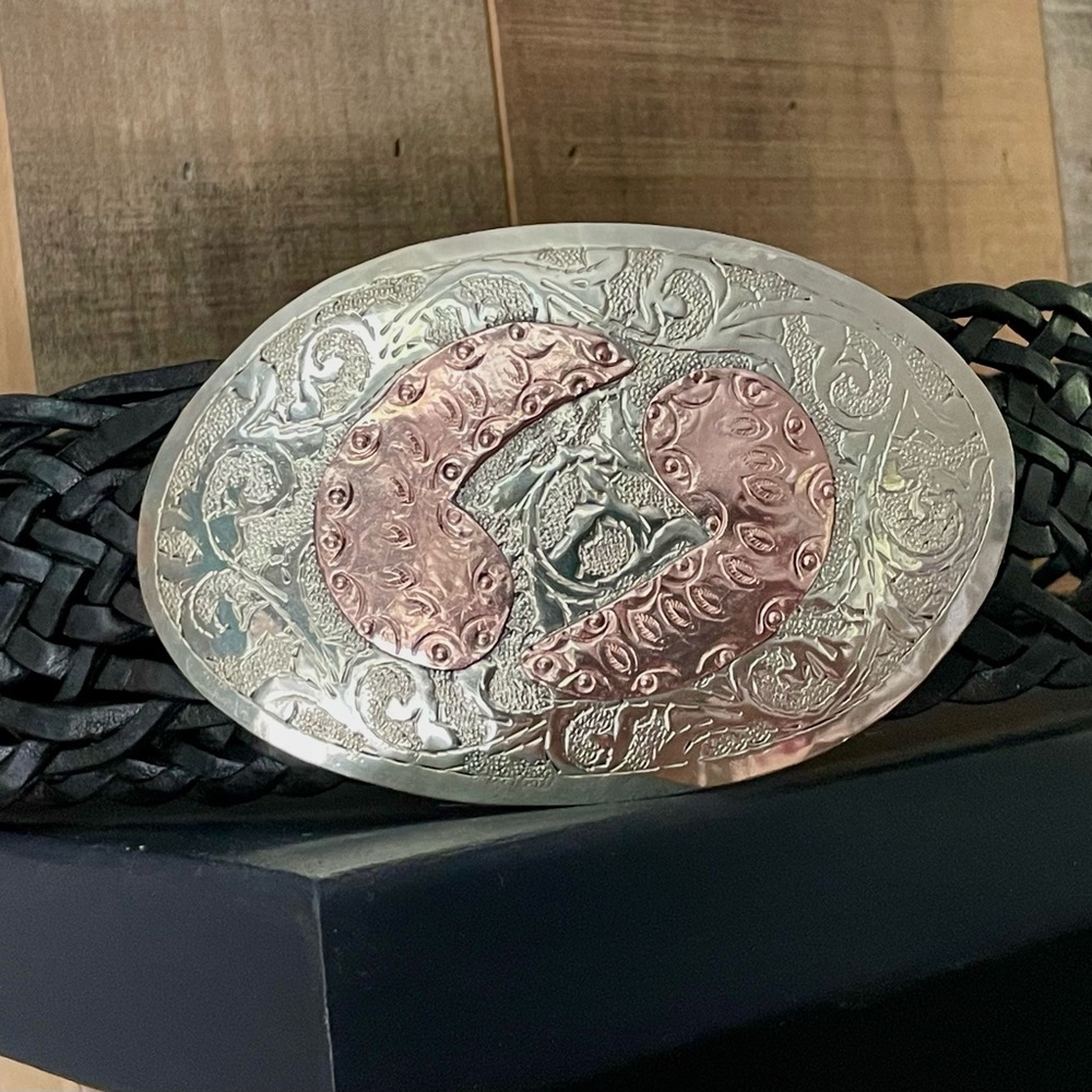 🌹1970’s Vintage Hand made crafted Silver & Copper Buckle w Black leather belt